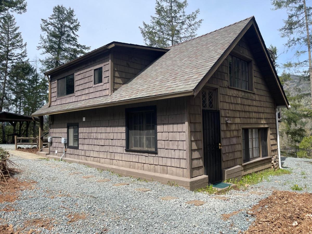 The River House Grants Pass Zewnętrze zdjęcie