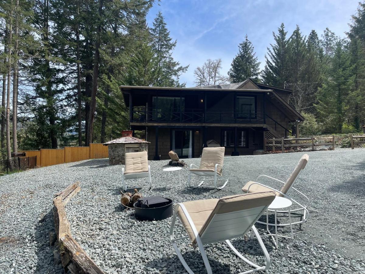 The River House Grants Pass Zewnętrze zdjęcie